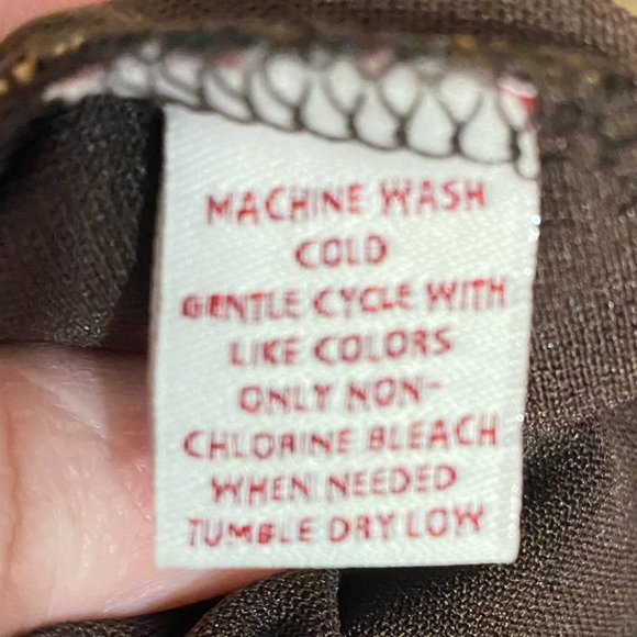 JM Collection Abstract Print Blouse - Picture 6 of 6